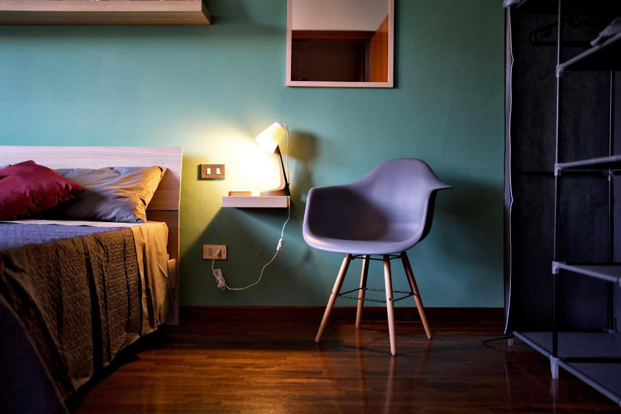 Casa Zoe Apartment Free Parking,Self Check In & Free Wi Fi Parma Bagian luar foto
