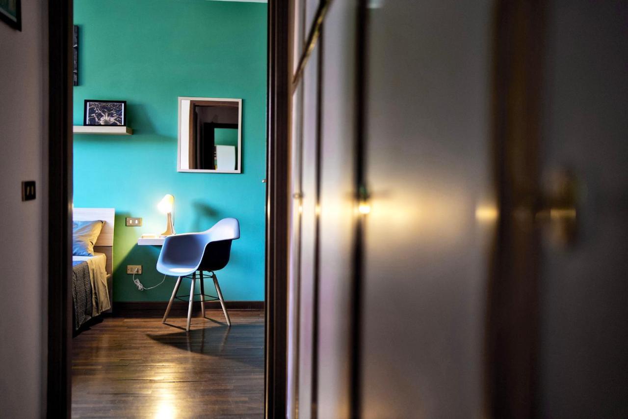 Casa Zoe Apartment Free Parking,Self Check In & Free Wi Fi Parma Bagian luar foto
