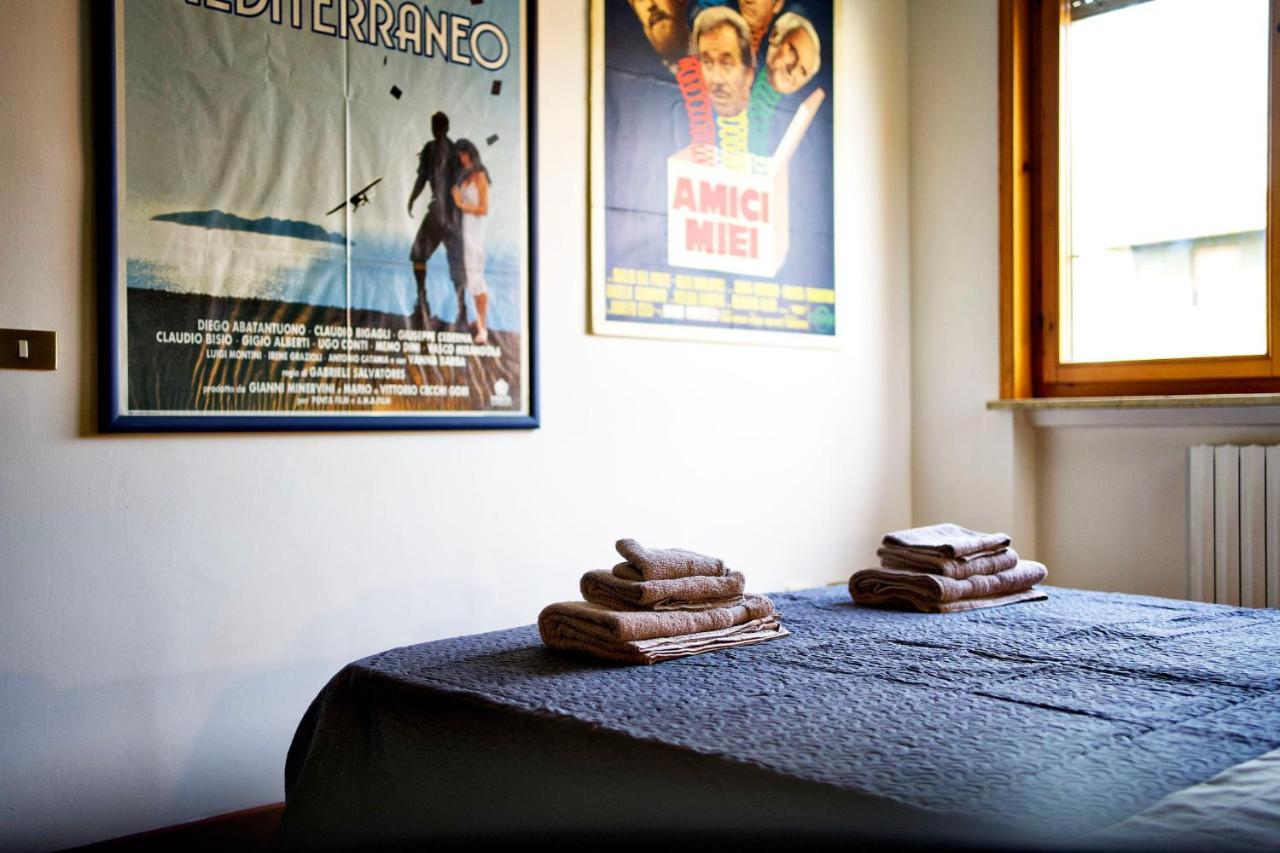 Casa Zoe Apartment Free Parking,Self Check In & Free Wi Fi Parma Bagian luar foto